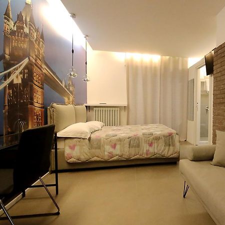 Affittacamere Smile Accomodation Aosta Ngoại thất bức ảnh