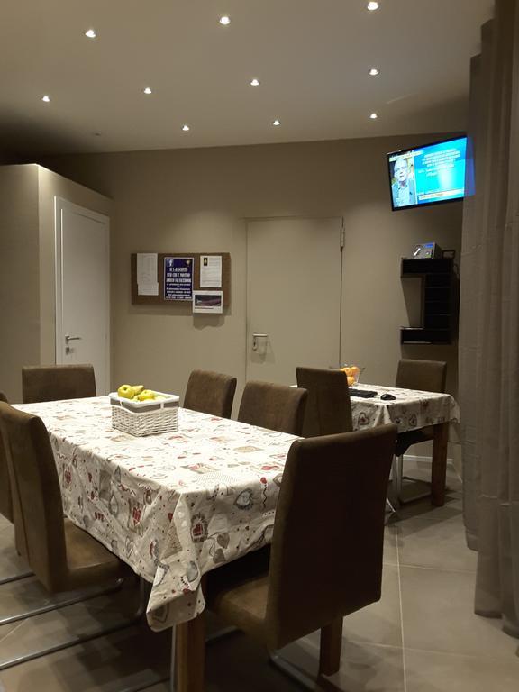 Affittacamere Smile Accomodation Aosta Ngoại thất bức ảnh