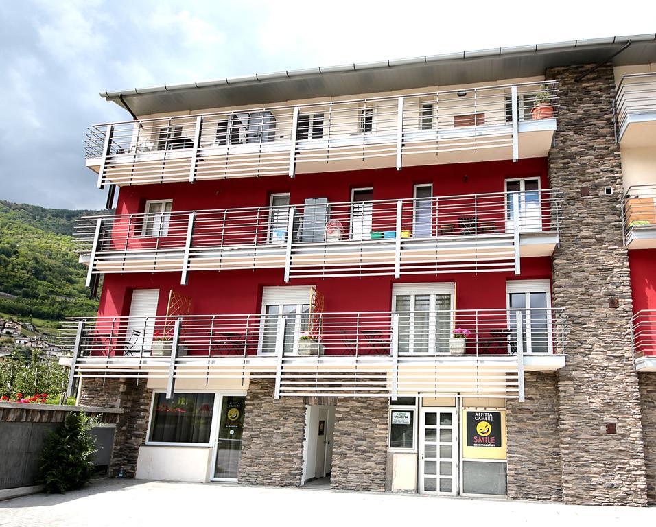 Affittacamere Smile Accomodation Aosta Ngoại thất bức ảnh