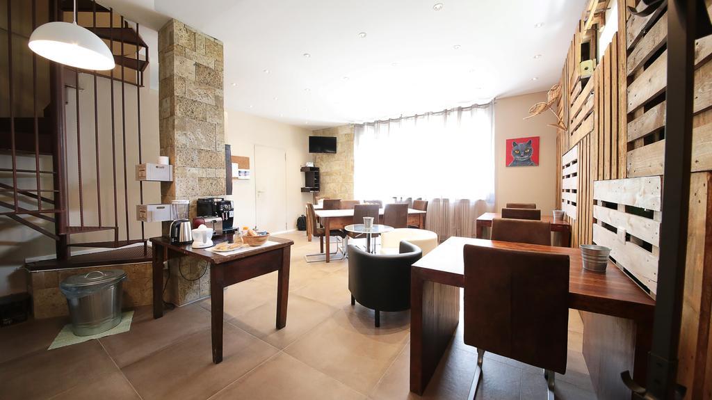Affittacamere Smile Accomodation Aosta Ngoại thất bức ảnh